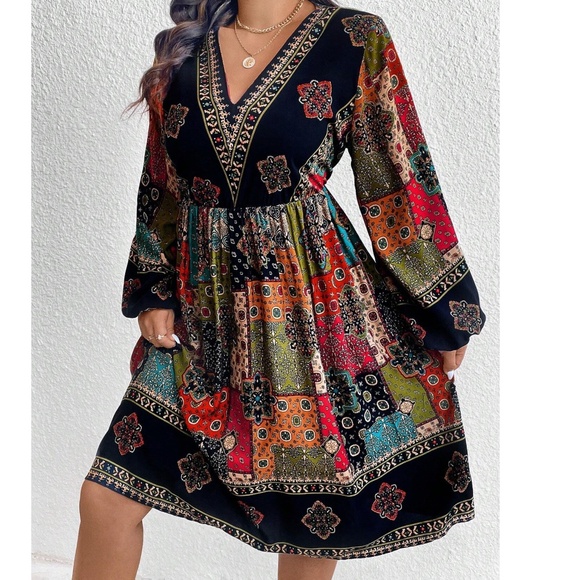Plus Boho Multicolor Print V neck long sleeve Dress - Picture 3 of 5